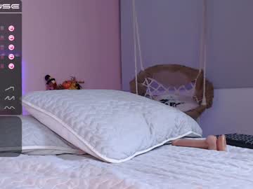 Nude cam girl little_effy18 image #447406
