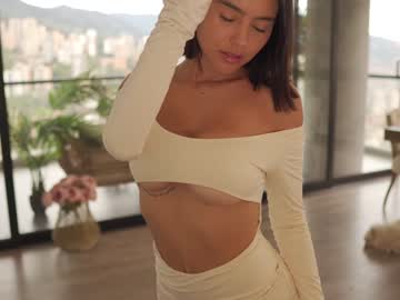 Nude cam girl honeyco57 image #4763491