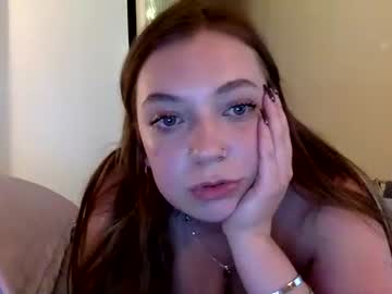 lizzyyyjo nude girls camming