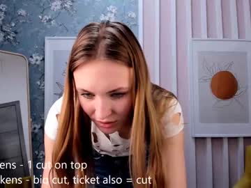 Nude cam girl _viki_ image #1824385