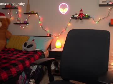 Nude cam girl emma_ruby image #3242593