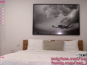 Nude cam girl heyhorny_cb image #3838727