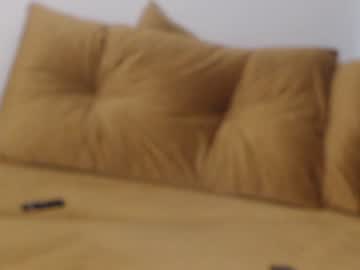 Nude cam girl hotemili image #2606157