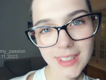 Nude cam girl look_my_passion image #5674825