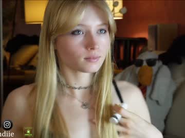 Nude cam girl bestblondiiecb image #6723601
