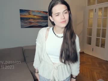 Nude cam girl look_my_passion image #5602565