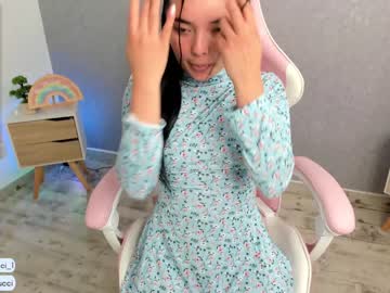 Nude cam girl pavlovacoluccii_ image #1931547