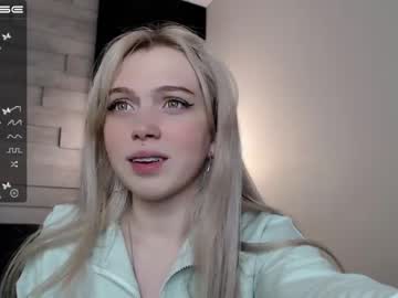 Nude cam girl small_blondee image #1603692