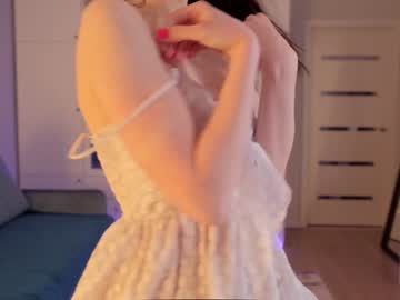 Nude cam girl _blackbee_ image #1653464