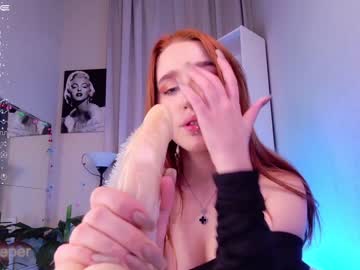 Nude cam girl monro_merlin image #3580402