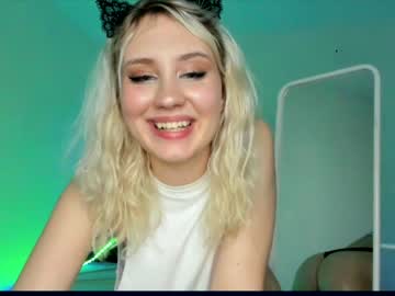 Nude cam girl kateline_ image #2169725