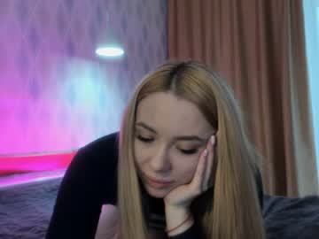 Nude cam girl meryfoxxx image #3738627