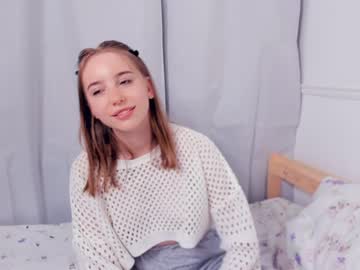 luxxberry nude girls camming