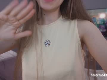 Nude cam girl alice_kosmos image #1799750