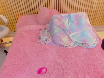 Nude cam girl little_effy18 image #5625664