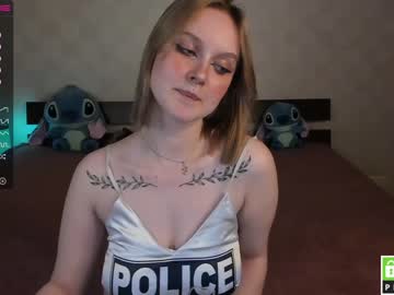 Nude cam girl lovely_kisses image #2337218