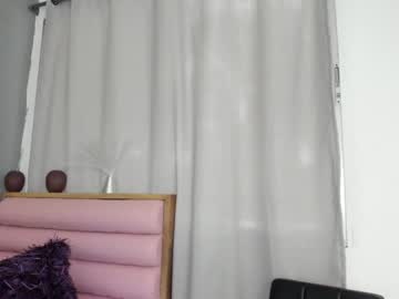 Nude cam girl roberta_lipa image #2678747