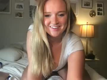 Nude cam girl sillyyyolivia331 image #6229305