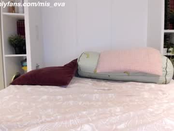 Nude cam girl mis_eva image #2550975