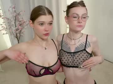 Nude cam couple kiraninetails image #7054747
